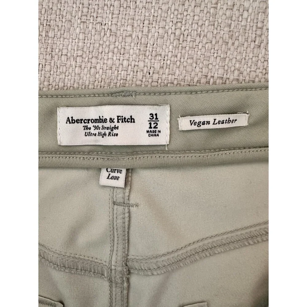 Abercrombie & Fitch 90s Straight Vegan‎ Leather High Rise